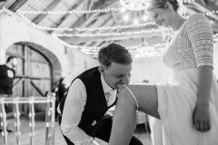 Svatby-s-cihliky-martin-cihlar-marcela-cihlarova-galerie-svatba-svatebni-koordinatorka-dj-hudba-na-svatbu-agentura-praha-koordinace-svatby-svateb-dominika-martin-022