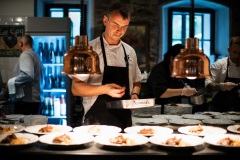 Svatby-s-cihliky-martin-cihlar-marcela-cihlarova-galerie-svatba-svatebni-koordinatorka-dj-hudba-na-svatbu-agentura-praha-koordinace-svatby-svateb-klara-mira-08