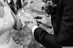 Svatby-s-cihliky-martin-cihlar-marcela-cihlarova-galerie-svatba-svatebni-koordinatorka-dj-hudba-na-svatbu-agentura-praha-koordinace-svatby-svateb-nikola-10