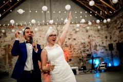 Svatby-s-cihliky-martin-cihlar-marcela-cihlarova-galerie-svatba-svatebni-koordinatorka-dj-hudba-na-svatbu-agentura-praha-koordinace-svatby-svateb-kveronika-petr-026