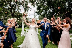 Svatby-s-cihliky-martin-cihlar-marcela-cihlarova-galerie-svatba-svatebni-koordinatorka-dj-hudba-na-svatbu-agentura-praha-koordinace-svatby-svateb-kveronika-petr-07