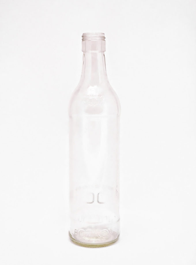 Láhev slivovice čirá malá