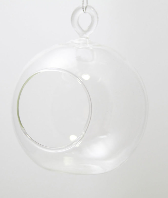 Skleněná váza-svícen závěsná ve tvaru koule